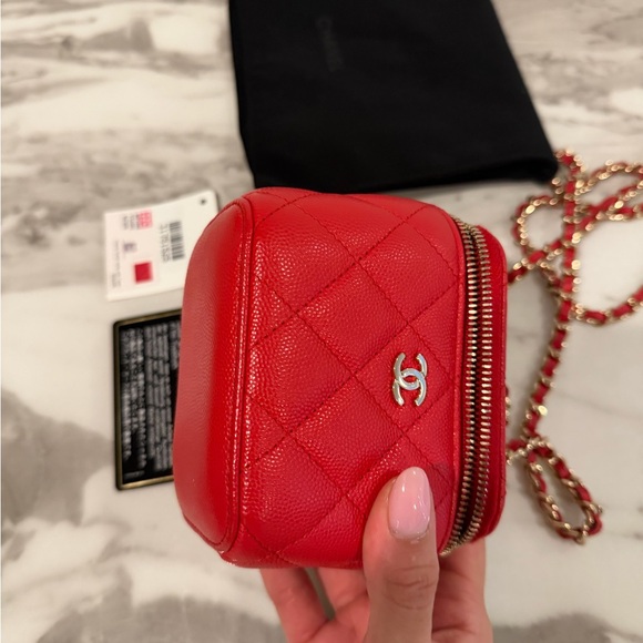 CHANEL Red Quilted Leather Key and Card Holder Set - Picture 6 of 8